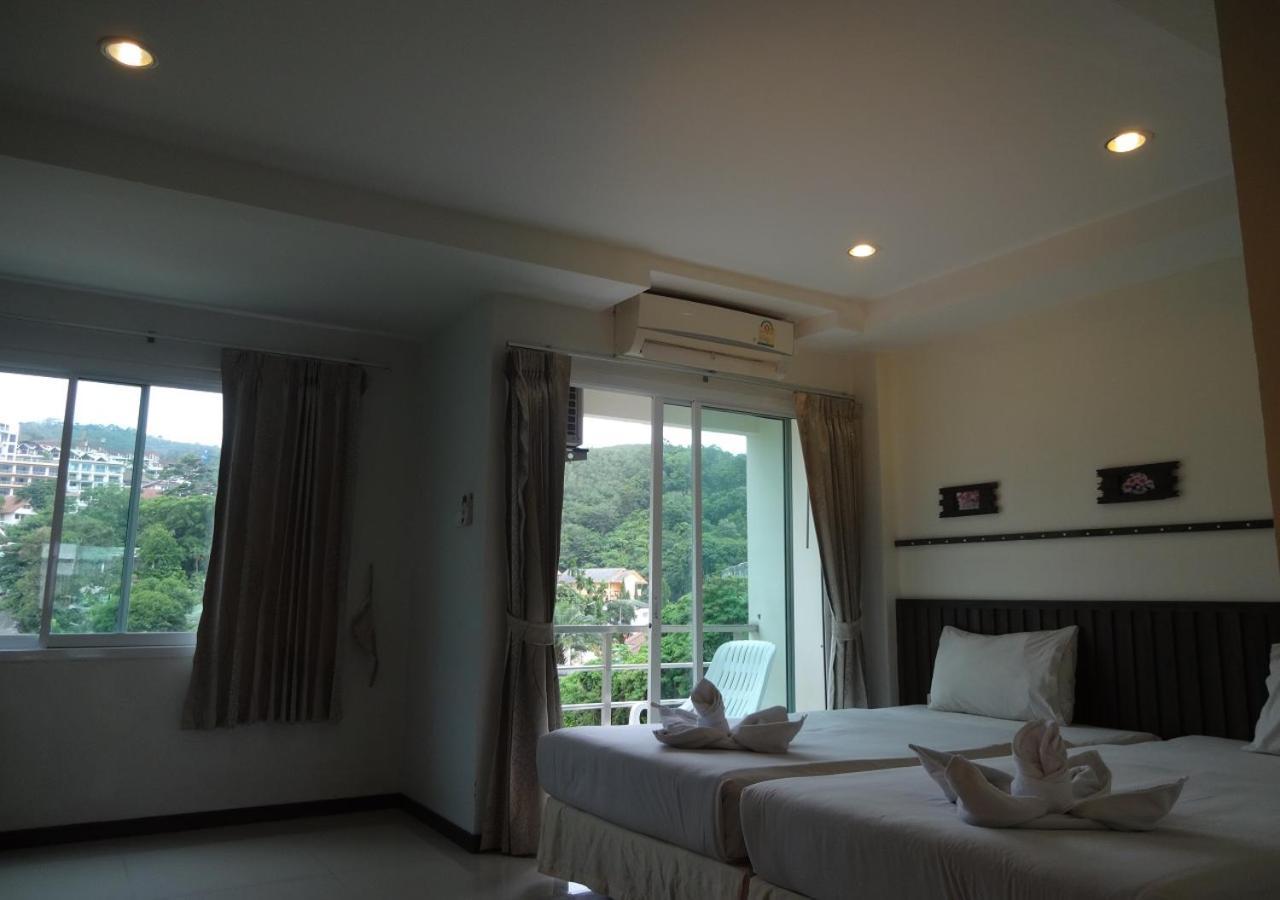 At Home Hotel Patong Exterior photo